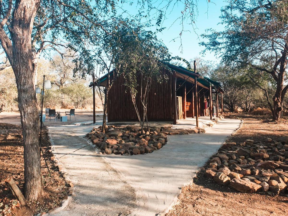 Mananga Bush Camp Hotel Скукуза Екстериор снимка