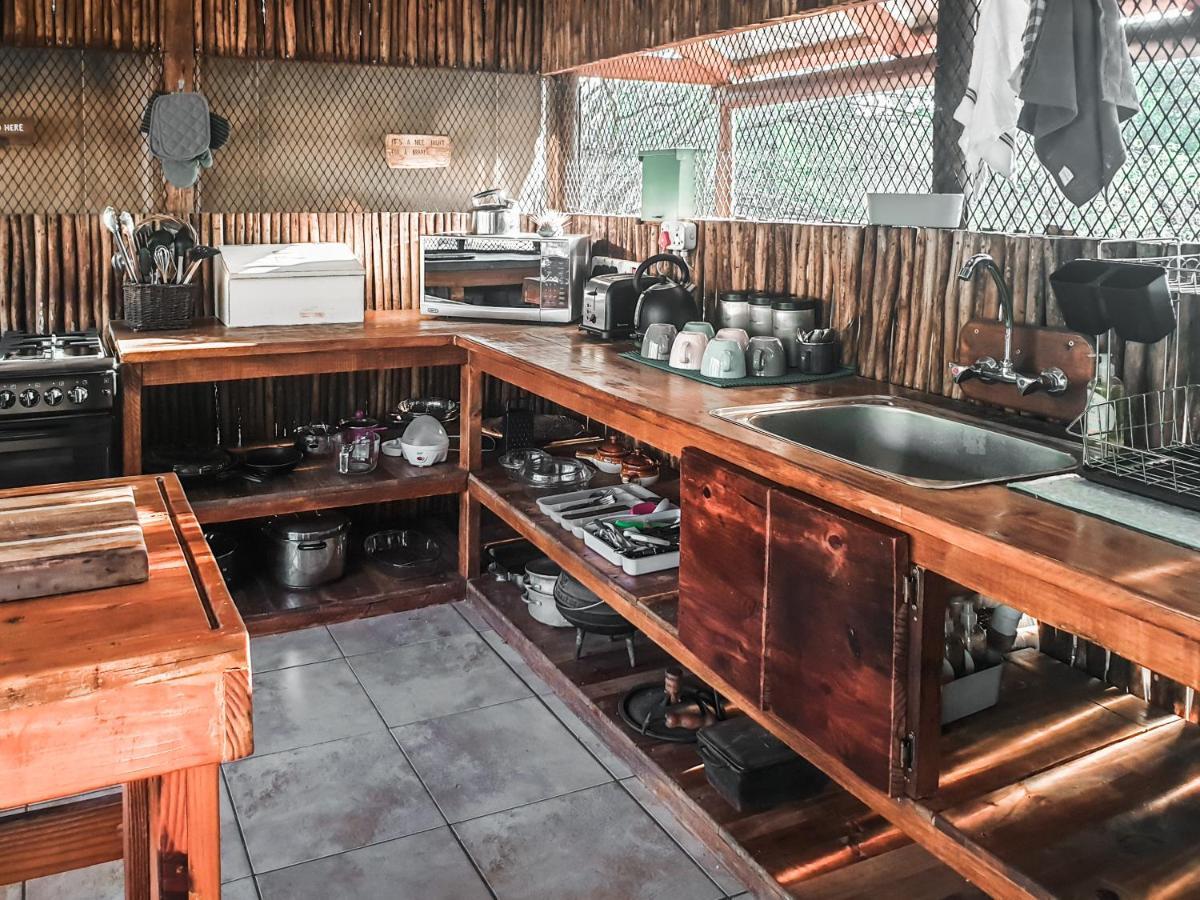 Mananga Bush Camp Hotel Скукуза Екстериор снимка
